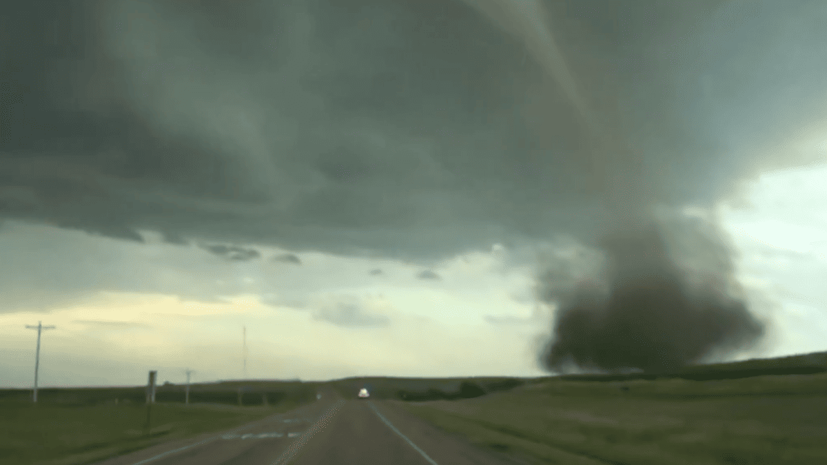 4 US States Face 15% Tornado Threat Monday Morning