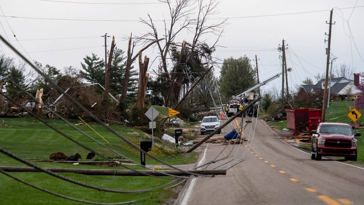 6 States on Alert as Tornadoes and 70 MPH Winds Threaten Friday Night