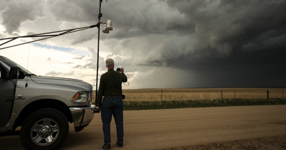 75 MPH Wind Alert: Five States Brace for Game-Changing Weather Blitz