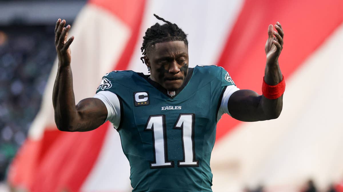 A.J. Brown Declares Himself the Greatest Eagle Ever as He Exits for New England