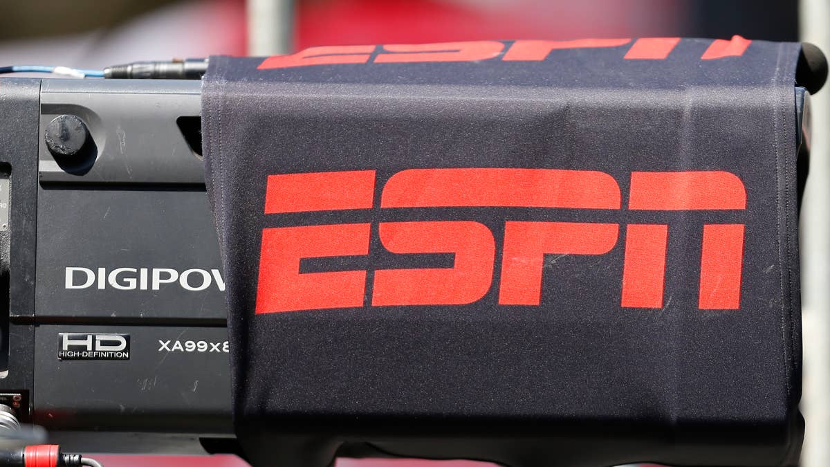 ABC and ESPN Make Broadcast History with First-Ever Pro Softball Game on Network TV