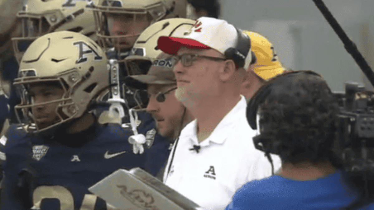 Akron Fan's Dream OC Stint Hits a Fumble, But Wins Hearts