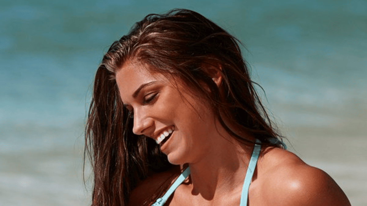 Alex Morgan's World Cup Swimsuit Snapshot Has Fans Buzzing