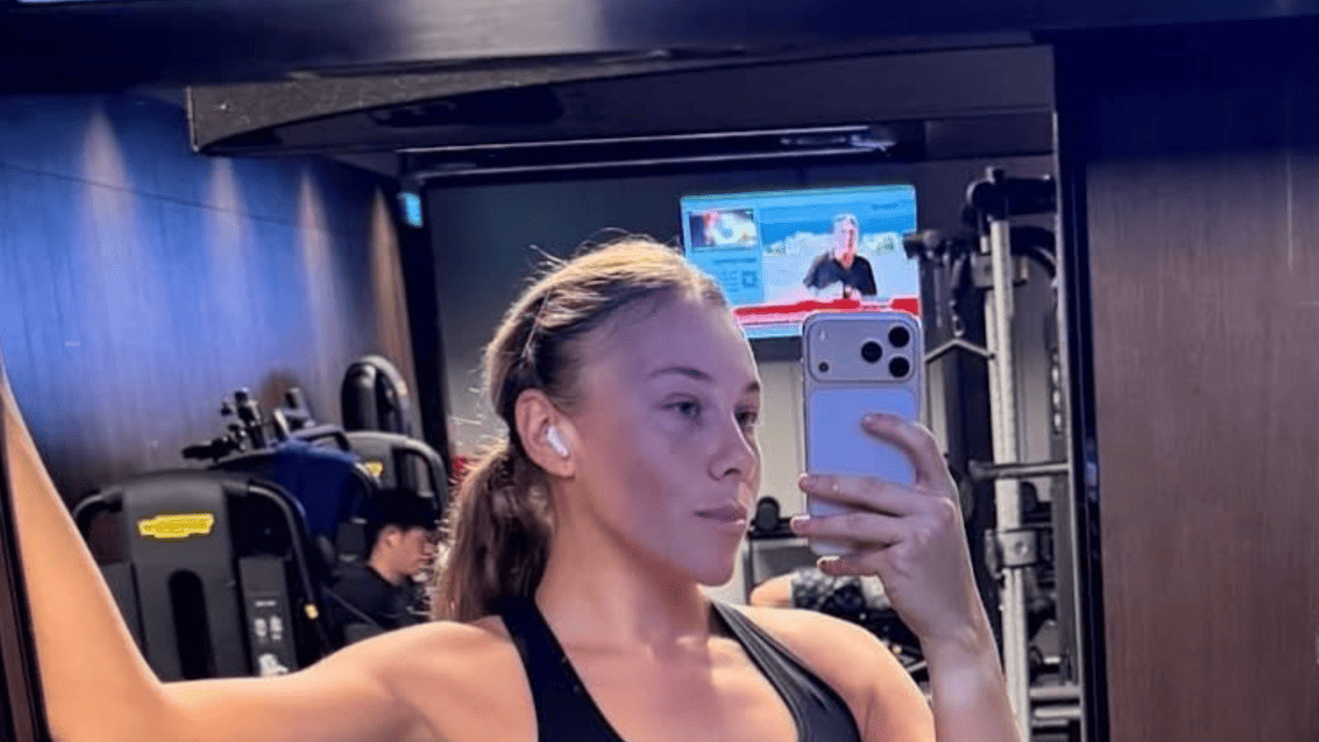 Anisimova's Gym Transformation Sparks Fan Frenzy