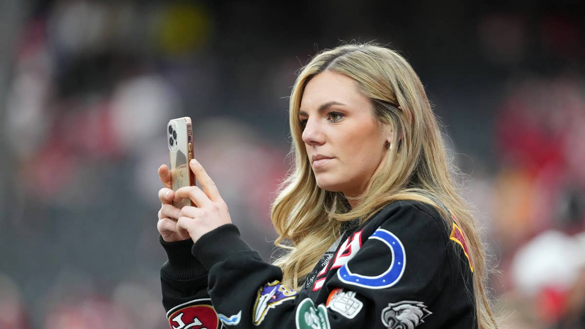 Annie Agar Roasts Patriots Fans After Brutal Week 1 Loss