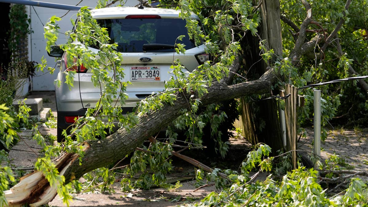 Arizona Tornado Watch: Severe Storms Threaten Phoenix, Flagstaff This Wednesday
