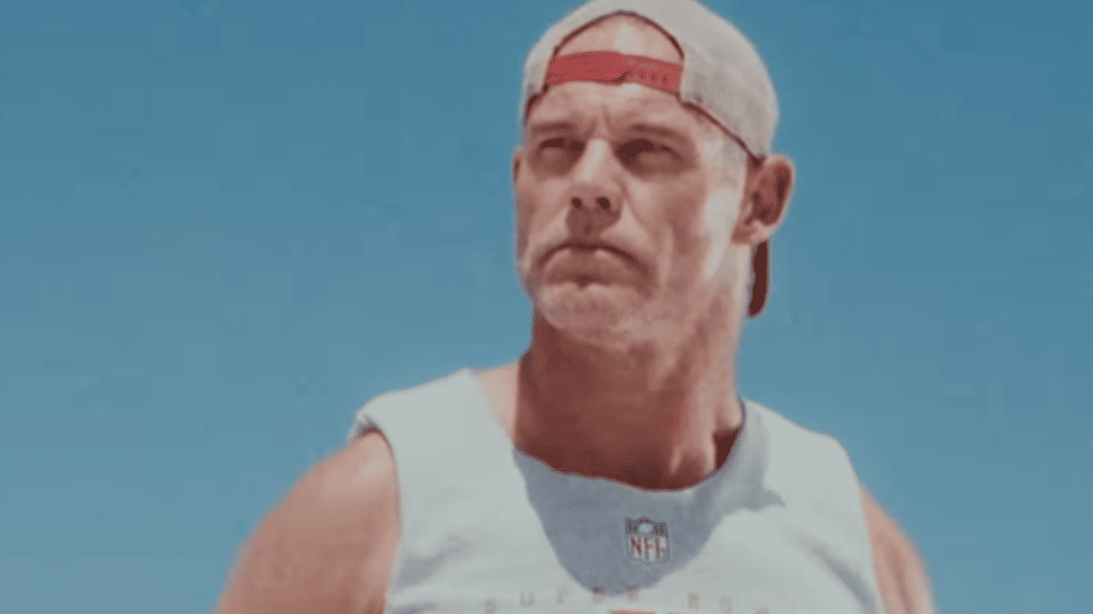 At 52, Mike Alstott Looks Like He Could Still Plow Through Defenders