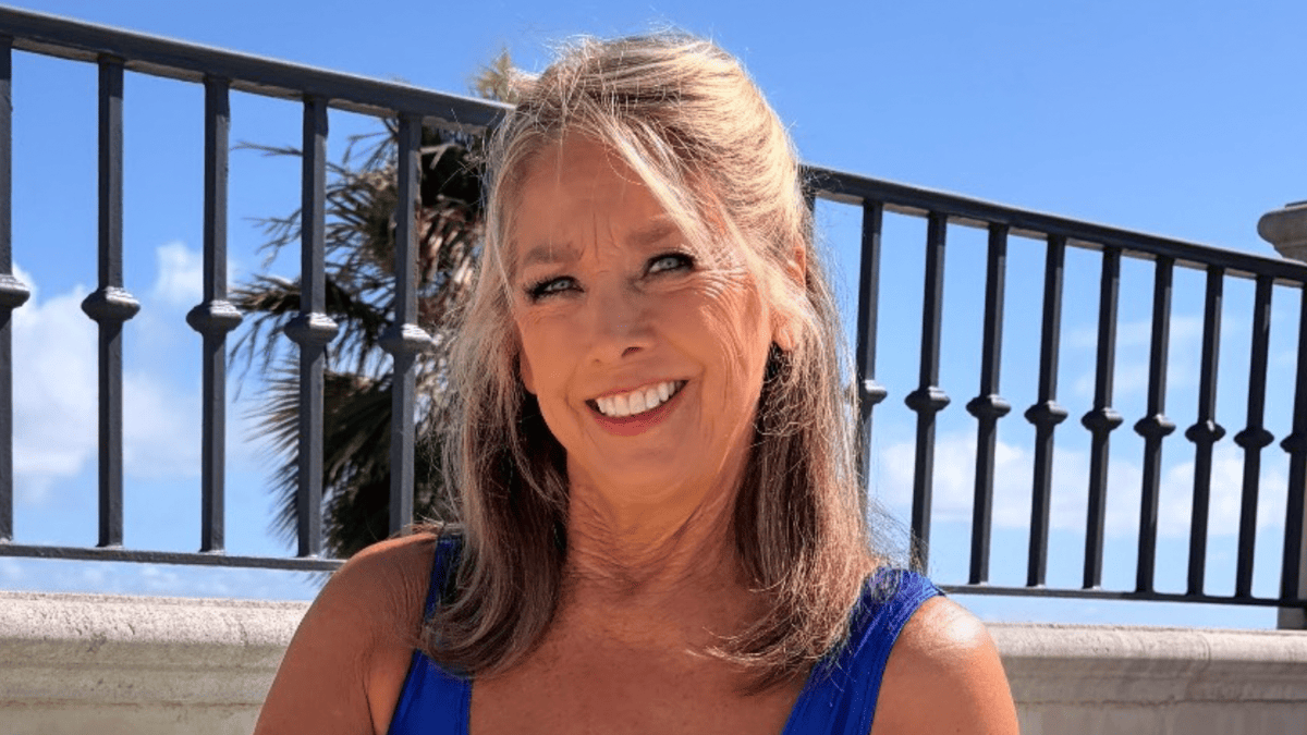At 69, Denise Austin Stuns Fans in Blue Swimsuit Workout Photo