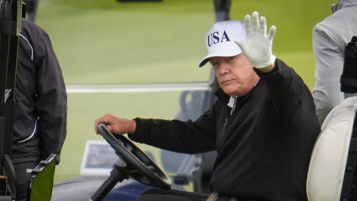 Augusta's Green Jacket Door Appears Closed to Trump, Fans Applaud Club's Stance