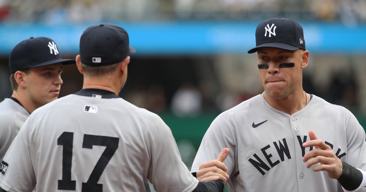 Baseball's Big Night Hits Netflix: Fans Sound Off on Streaming-Only Opening Day