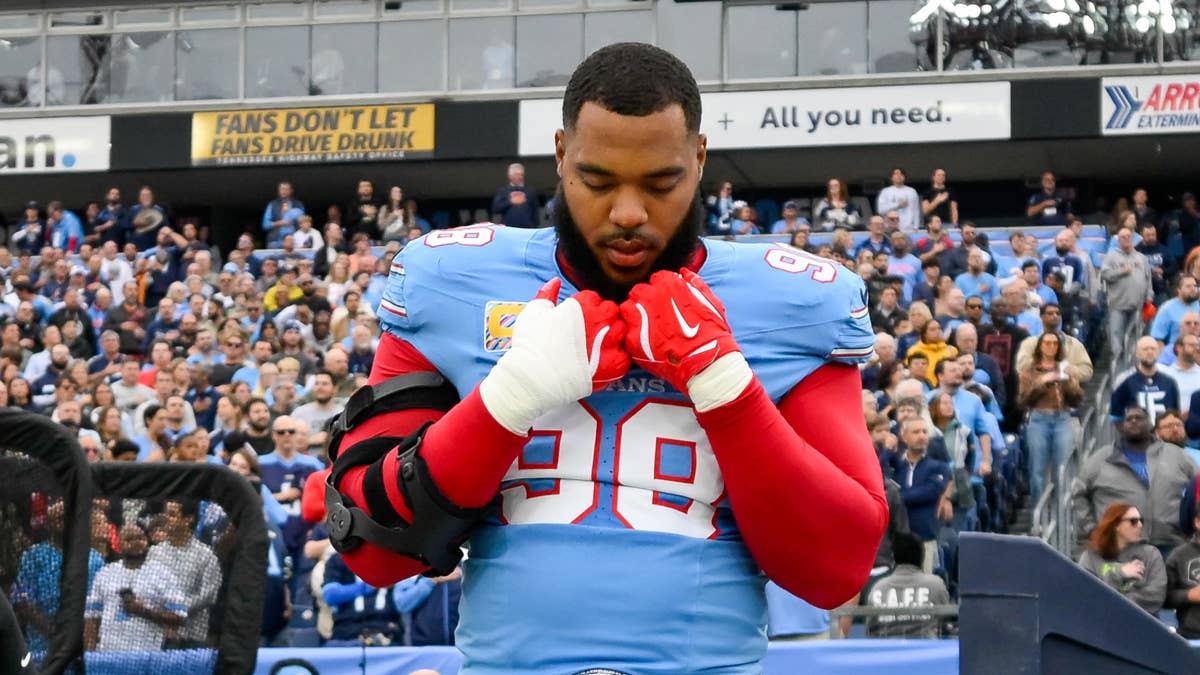 Bears Land All-Pro Jeffery Simmons in Blockbuster Trade with Titans