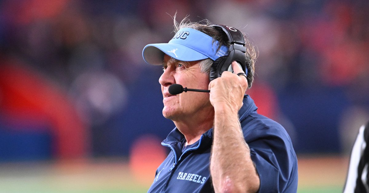 Belichick Hit with $300K Lawsuit Over Painter's Injury at Nantucket Estate