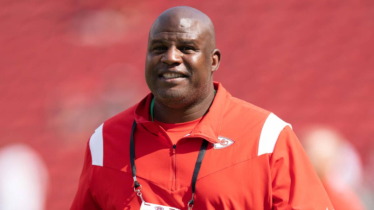 Bieniemy Back with Chiefs After Wife's Recovery