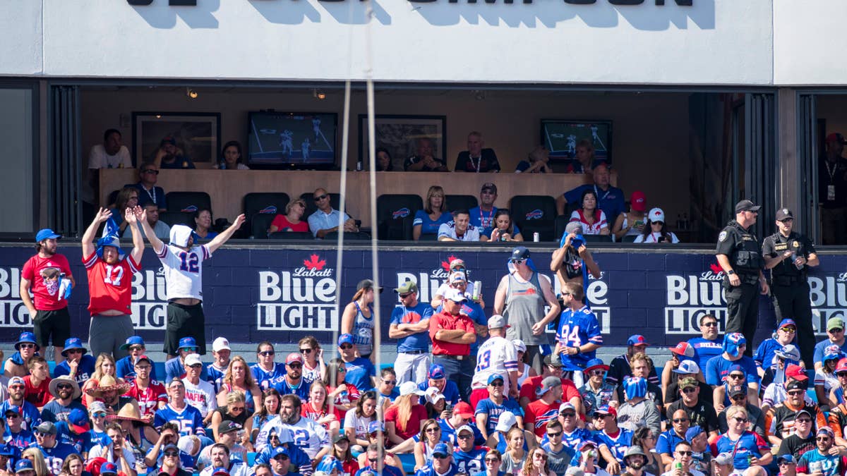 Bills Branded 'Cowards' for Snubbing O.J. Simpson at New Stadium