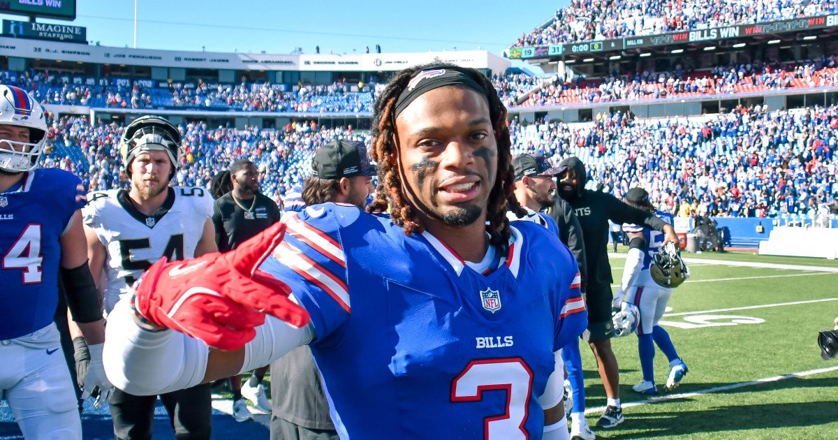 Bills' Hamlin Re-Signing Ignites Fan Fury: 'Nice Guy Nonsense' or Smart Move?