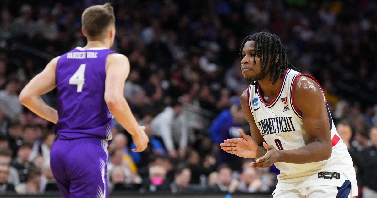 Bracket Busters Go Bust: Is NIL Killing March Madness Magic?