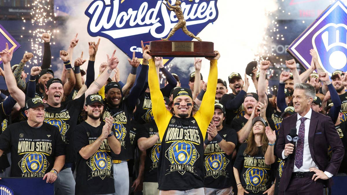 Brewers' Pat Murphy Takes a Shot at Yankees During World Series Celebration