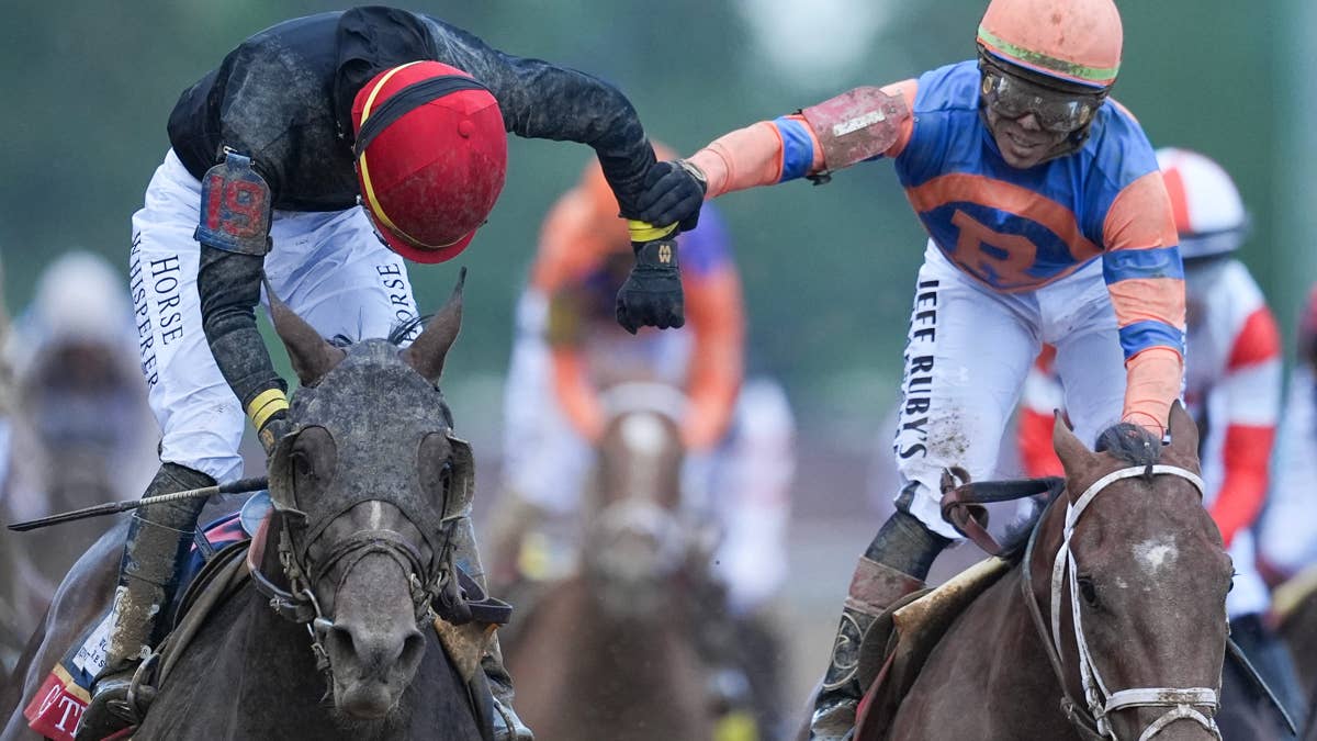 Brotherly Love at the Wire: Ortiz Siblings Share Unforgettable Embrace After Derby Photo Finish