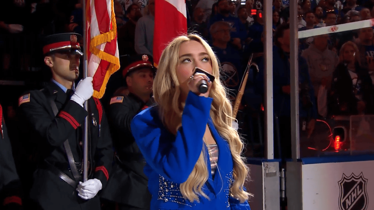 Buffalo Roars: Sabres Fans Steal Show with Spontaneous Anthem During Playoffs