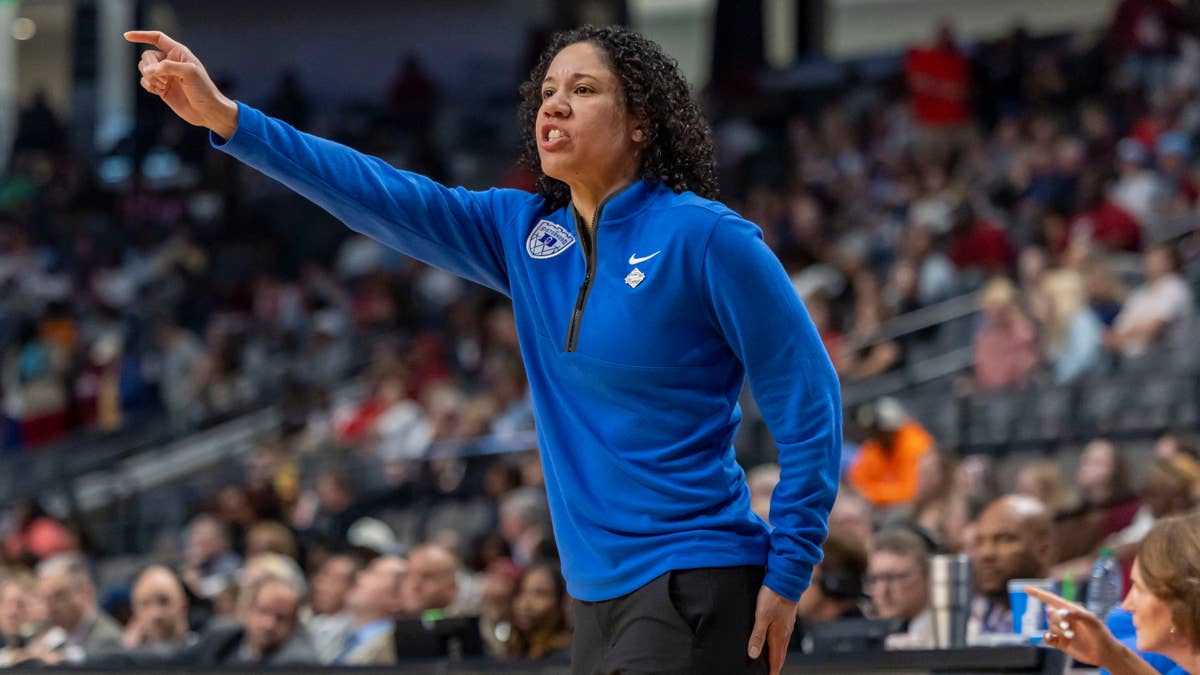 Caitlin Clark Starting? Lawson's Answer Stuns Fans