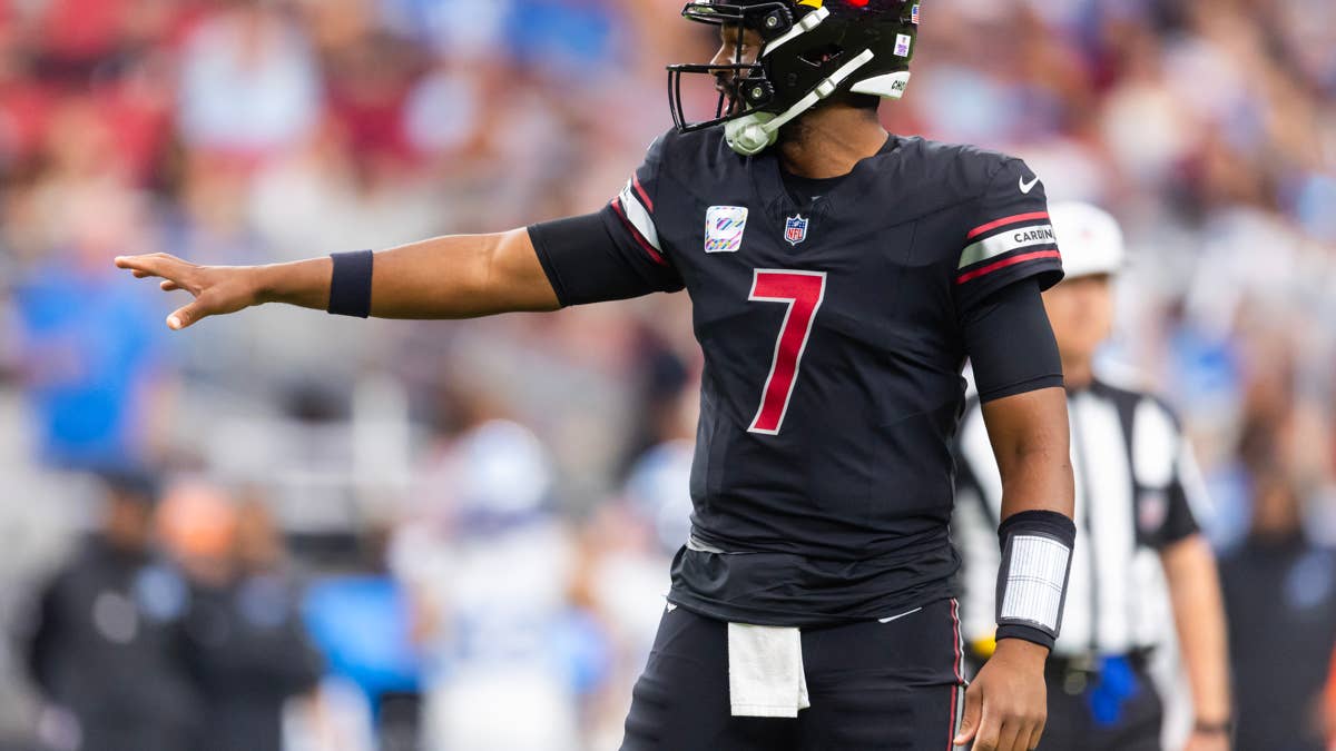 Cardinals Eyeing Rookie QB Beck as Midseason Switch Looms