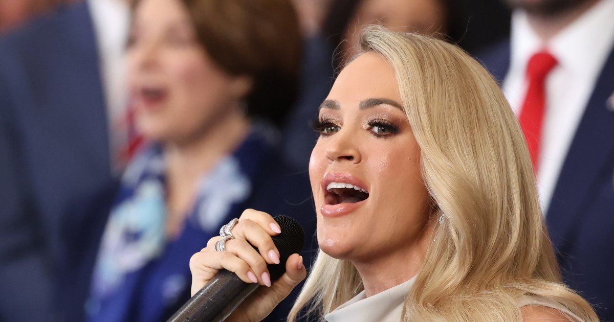 Carrie Underwood Shrugs Off 'Idol' Boos: 'Your Boos Are Feeding Me'