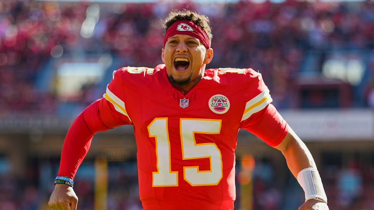 CBS Sends Nantz and Watt to Sin City for Chiefs-Raiders Clash