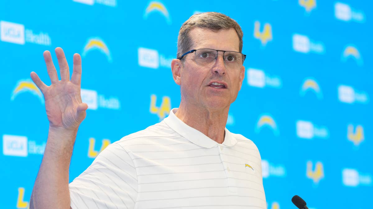 Chargers 0-5: Is Jim Harbaugh on the Hot Seat? Ian Rapoport Weighs In