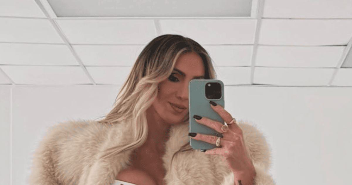Charlotte Flair's Swimsuit Selfie Sends WWE Universe Into a Frenzy