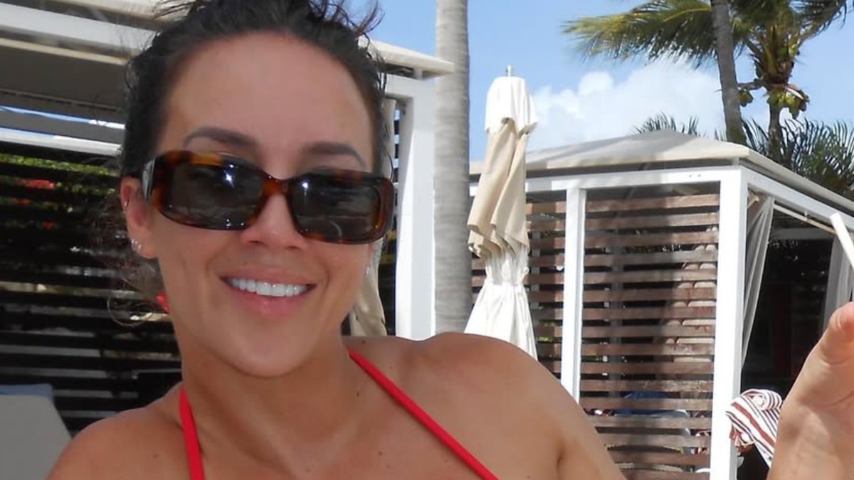 Chelsea Green's Swimsuit Snap Sets WWE Universe Ablaze
