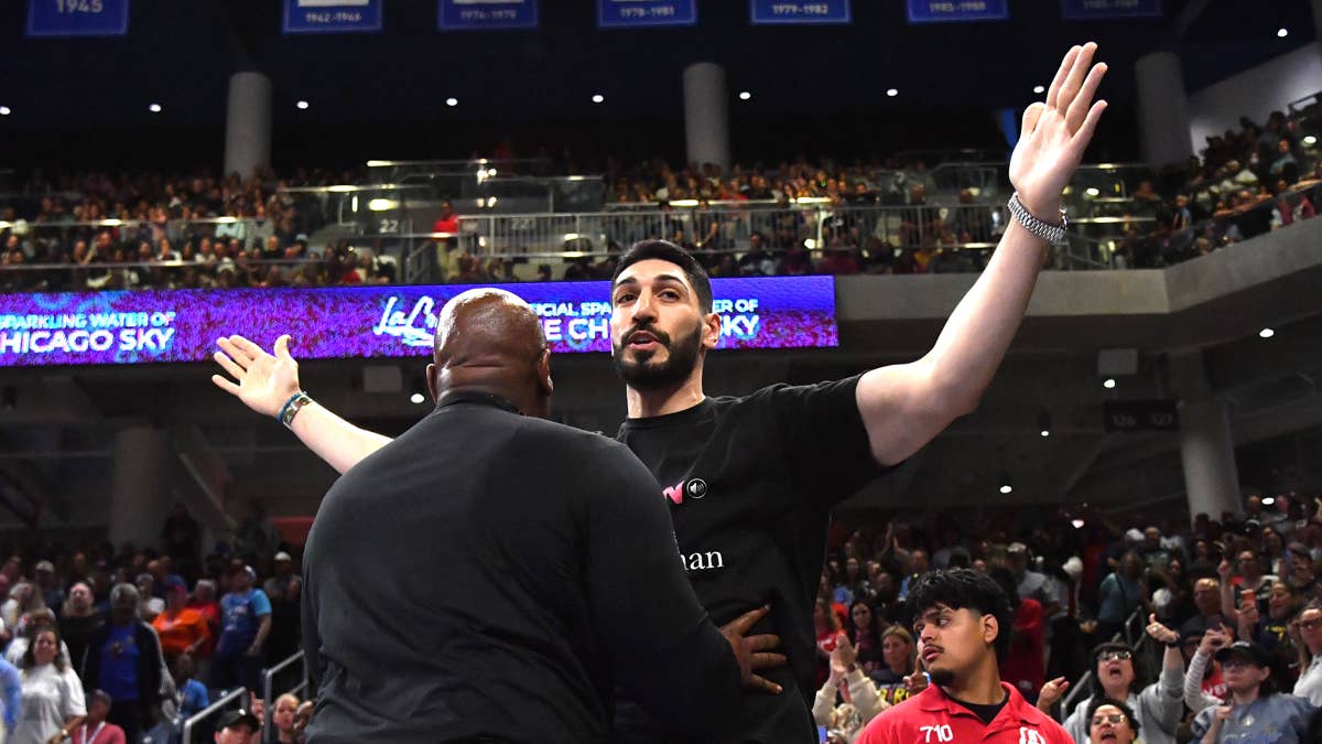Chicago Sky Owner Bans Enes Kanter From Arena After Courtside Clash