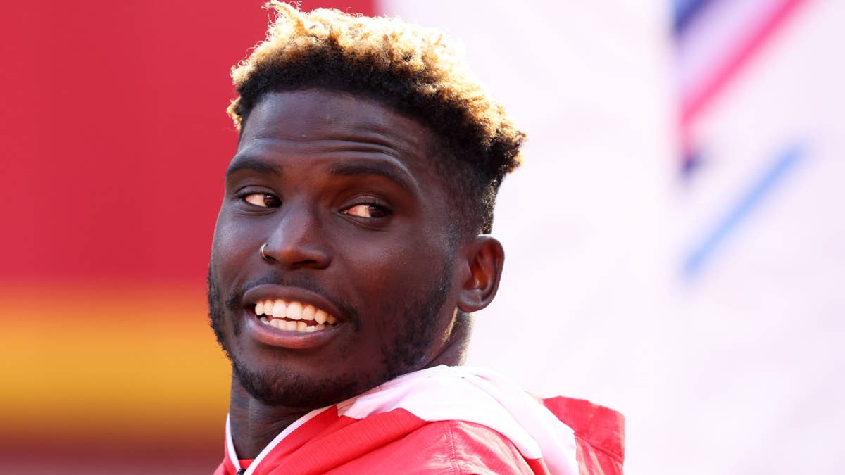 Chiefs Shift Stance on Tyreek Hill Reunion, Not in a Rush to Sign