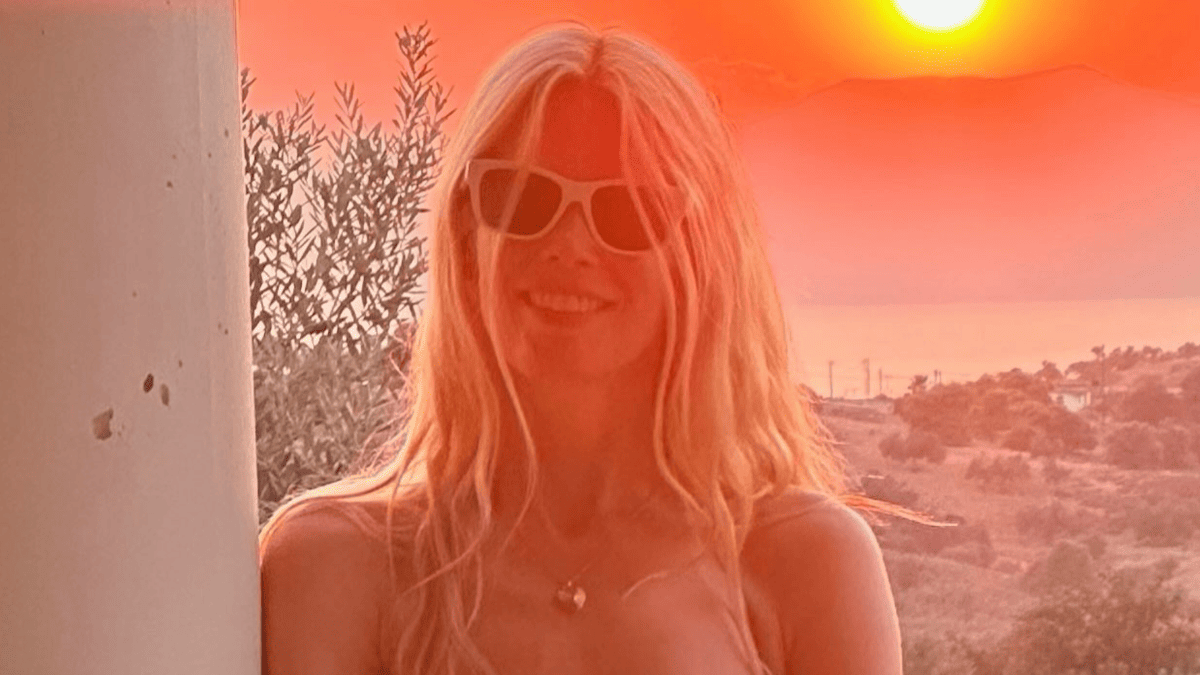 Claudia Schiffer, 56, Stuns in Swimsuit Photo That Breaks the Internet