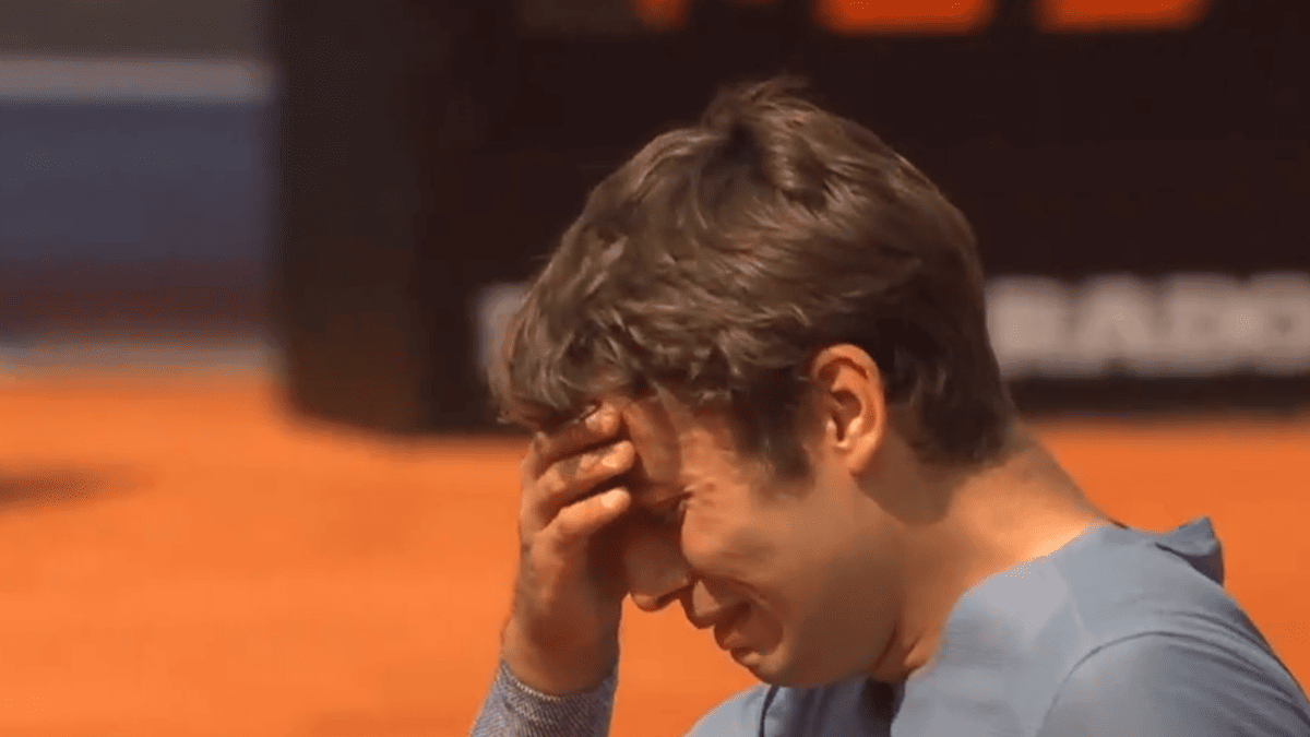 Cobolli's Tearful Triumph: Tennis Star Honors Fallen Young Friend With Semifinal Win