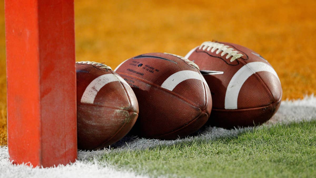 College Football Player Collapses, Dies After Scoring Touchdown