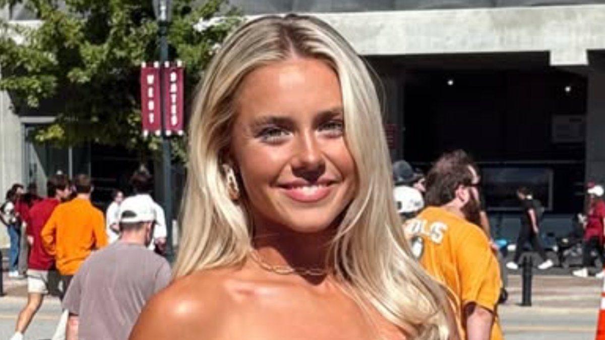 College Reporter Behind Viral Game Day Outfit Finally Identified