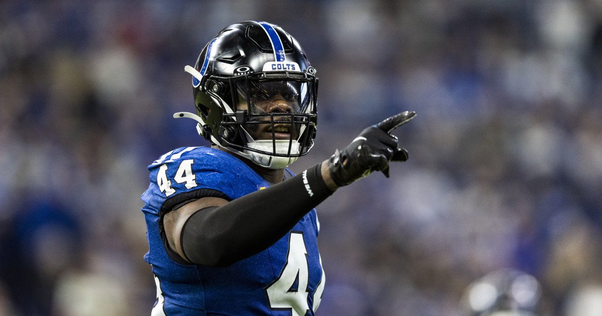 Colts Ship Pro Bowl Tackle Machine Zaire Franklin to Packers in Surprise Trade