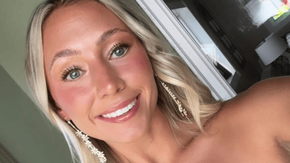 Community Mourns as Tulane Coach's Pregnant Wife Dies at 30