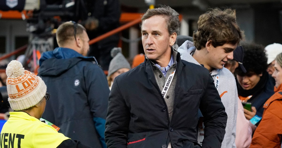 Cooper Manning's Nostalgic Birthday Tribute Lights Up Social Media