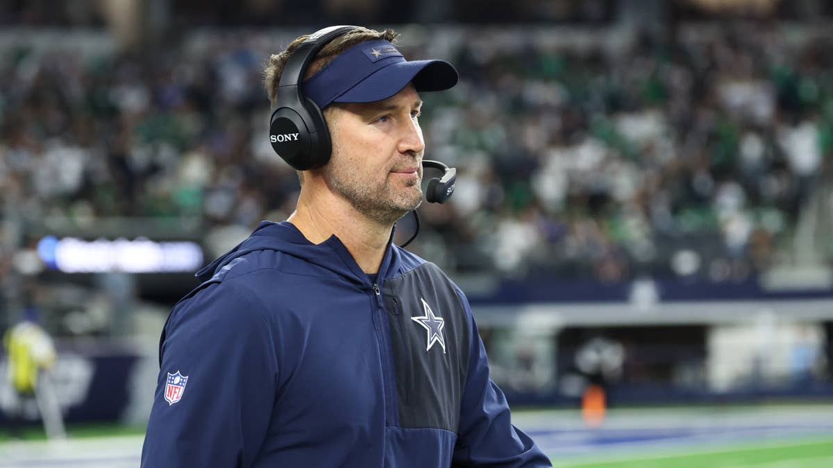Cowboys Fans Fed Up with Schottenheimer's Baffling Calls in Brazil