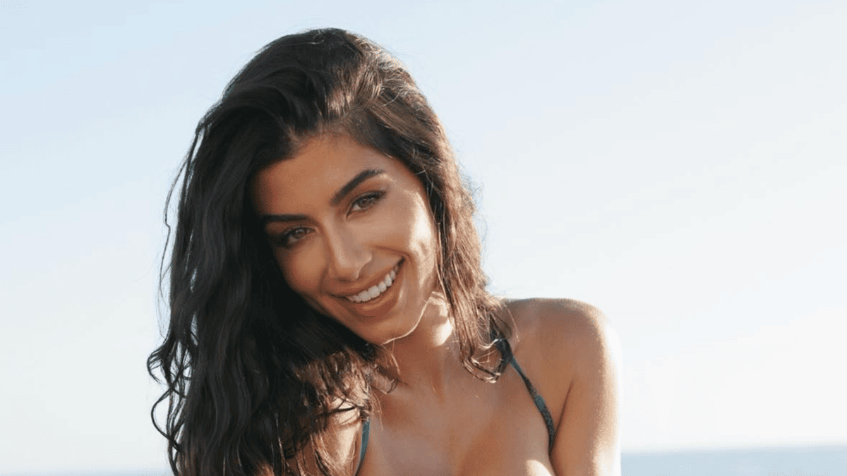 Dak Prescott's Ex Turns Heads with Bold Bikini Comeback