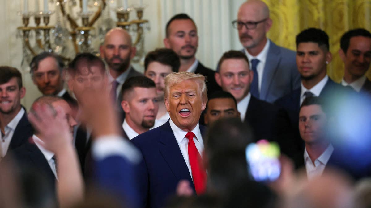 Dana White Fires Warning to Teams Skipping White House Visits: 'It's a Mistake'