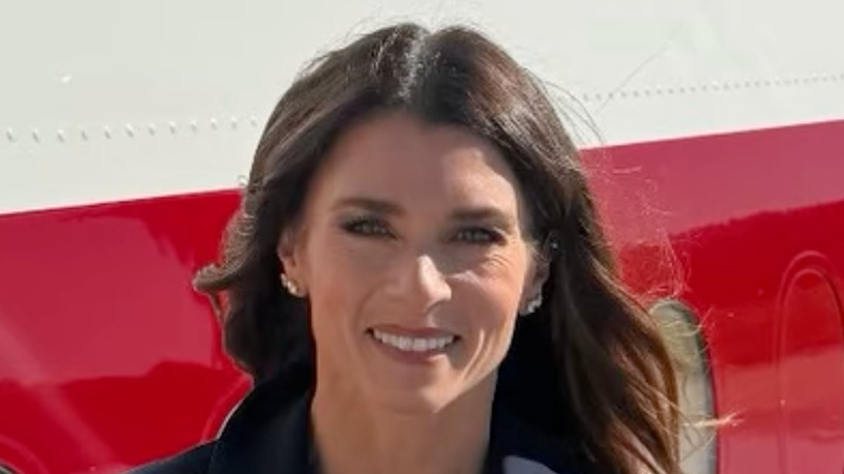 Danica Patrick's Air Force One Look Turns Heads Ahead of Midterms