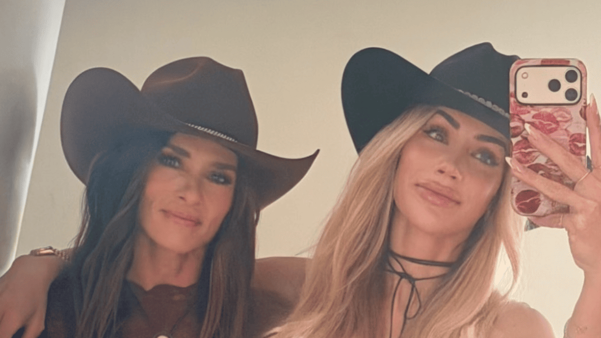 Danica Patrick's Cowgirl Snap Drives Fans Wild