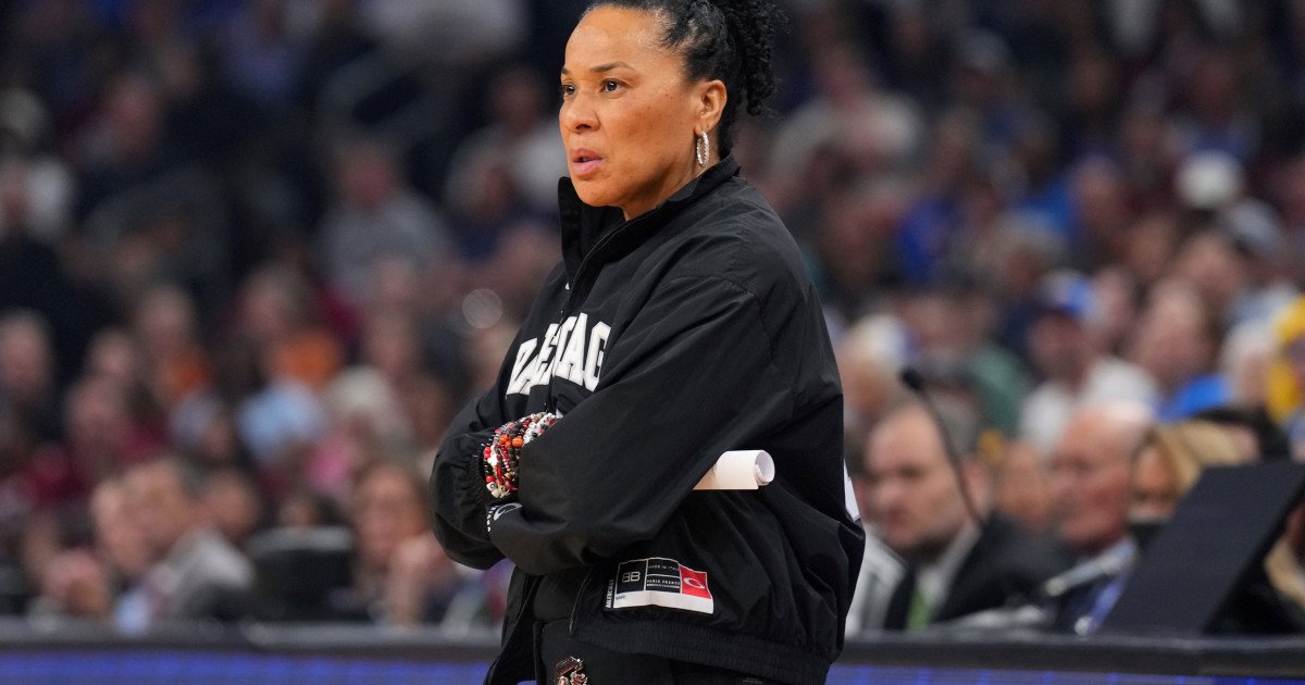Dawn Staley Faces Unfamiliar Heat as Gamecocks Get Routed in Title Game