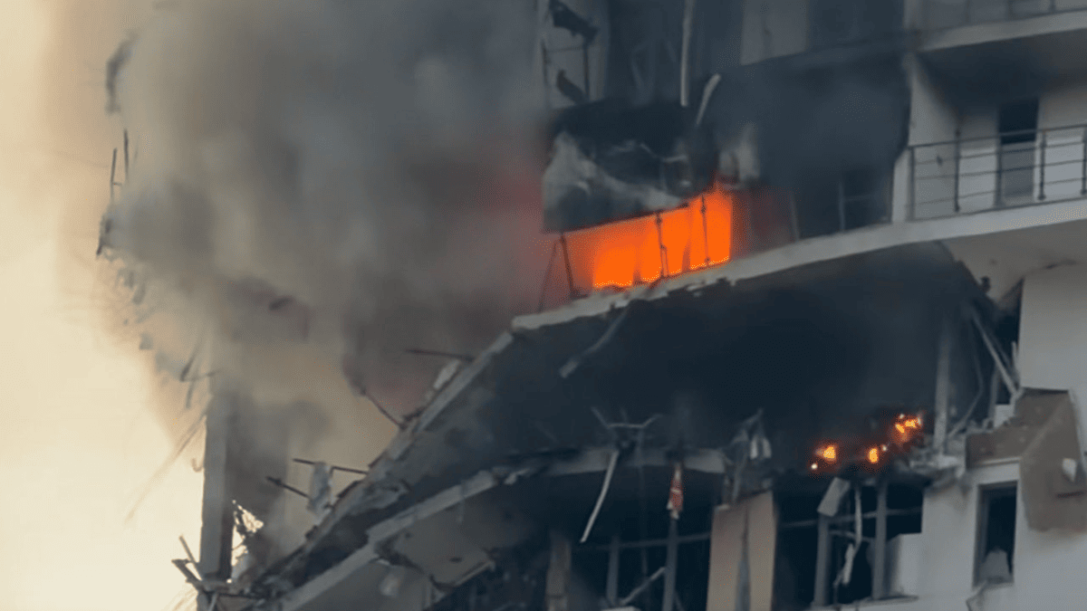 Dayana Yastremska's Odesa Apartment Destroyed by Missile Strike