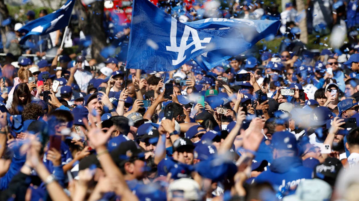 Dodgers Fans Embarrass Themselves Again in Game 1 Loss to Brewers