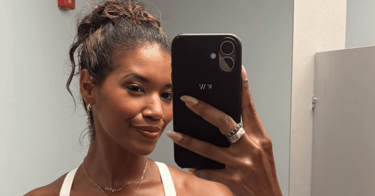 Dodgers Reporter Makes Waves with Swimsuit Photo Ahead of Opening Day