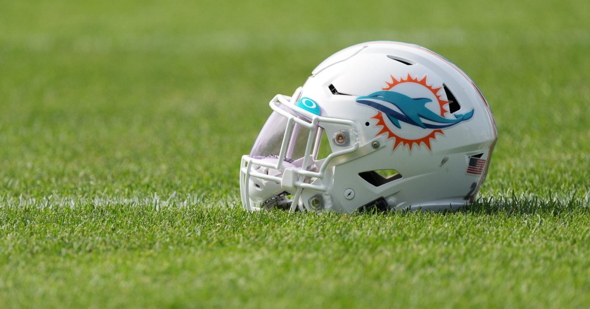 Dolphins' 1% Sale Shatters NFL Valuation Records at $12.5 Billion