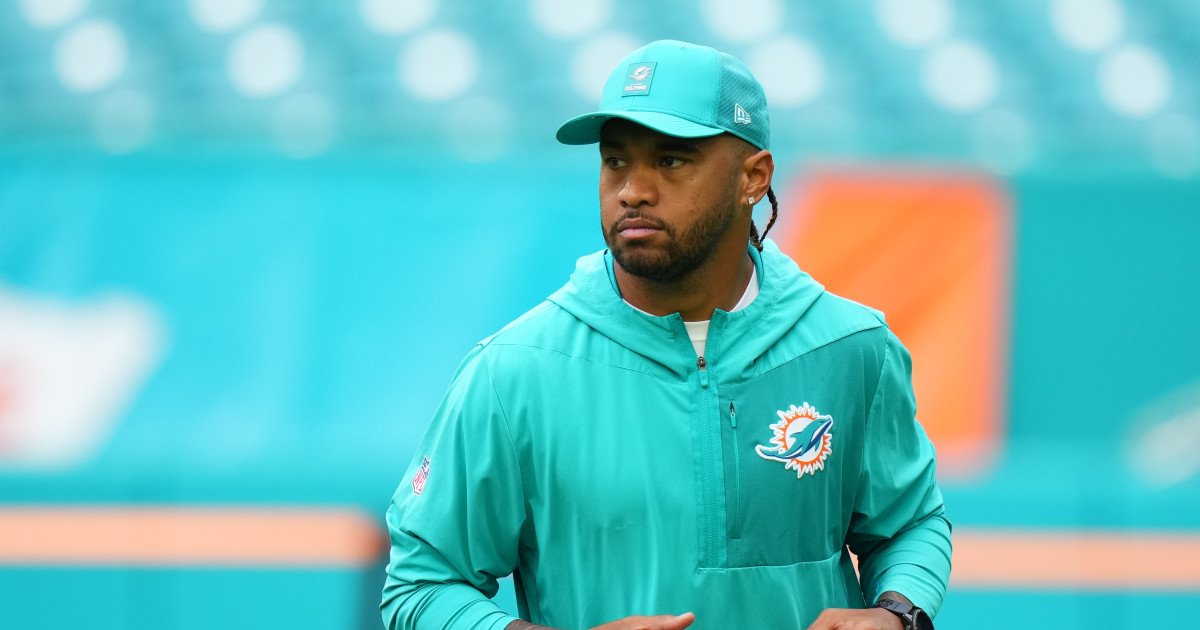 Dolphins Nearing Final Call on Tua Tagovailoa's Future in Miami